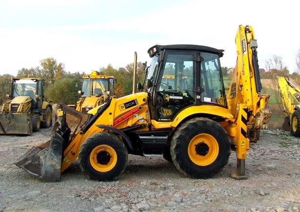 koparko ładowarka JCB 3CX Contractor EC' — zdjęcie 4