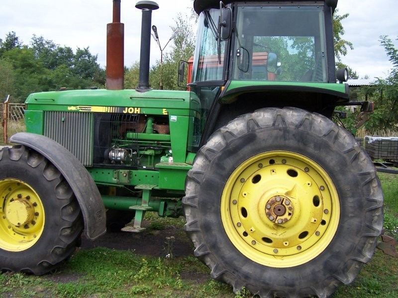 CIĄGNIK JOHN DEERE 4455 — zdjęcie 4