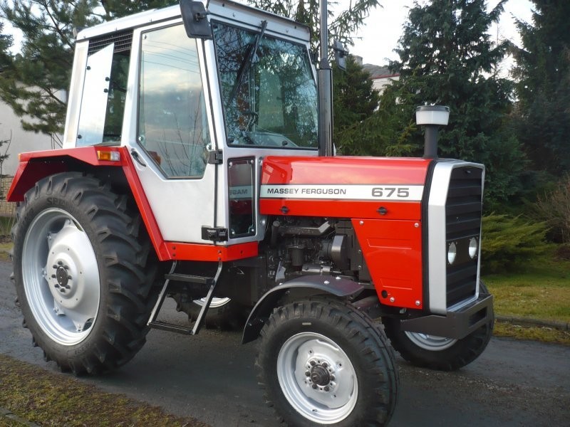 MASSEY FERGUSON  675 — zdjęcie 2
