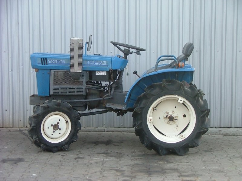 Mini traktorek Iseki TX 1510, 15KM, 4x4 — zdjęcie 2