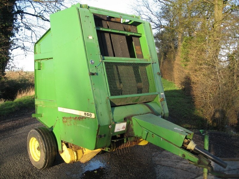 John deer 2X 550 i jedna 545 — zdjęcie 2