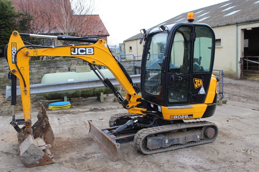 Mini koparka JCB 8026 CTS 2013 - sprzedam — zdjęcie 6