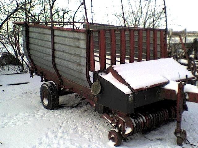 Przyczepa samozbierająca ,,Jugosłowianka
