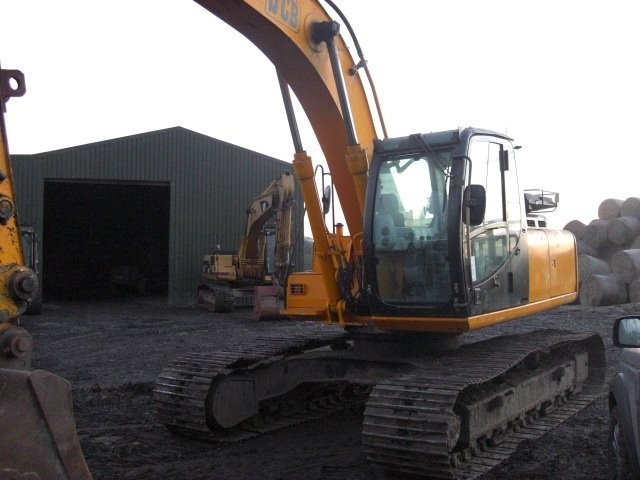 SUPER OKAZJA!-Koparka gąsienicowa JCB JS 220 — zdjęcie 2
