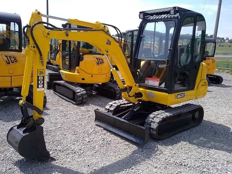 JCB 802 Super 2003 rok --- koparka gąsienicowa — zdjęcie 1
