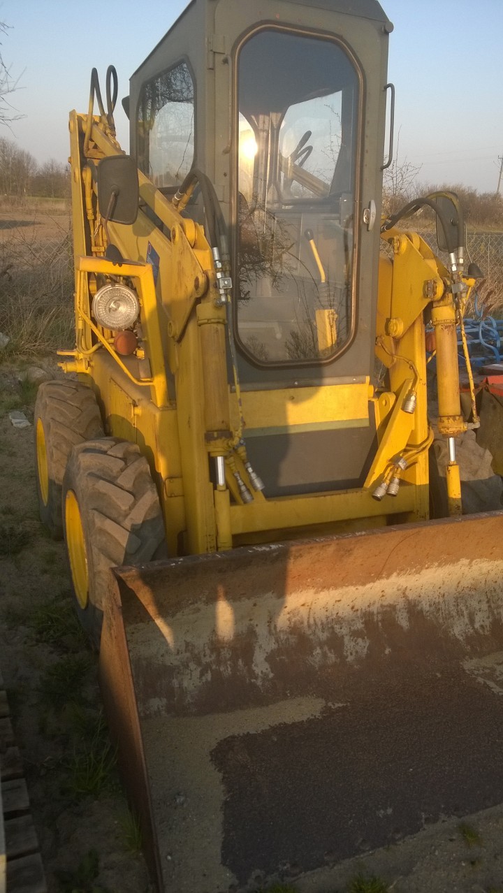 Bobcat MZG 40-1, silnik IFA - 4 cylindrowy diesel 65 KM — zdjęcie 5