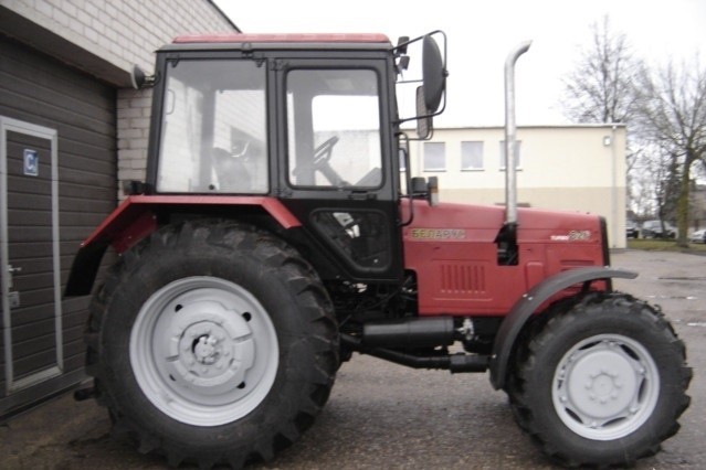 Belarus/MTZ - 820 Ciagnik — zdjęcie 2