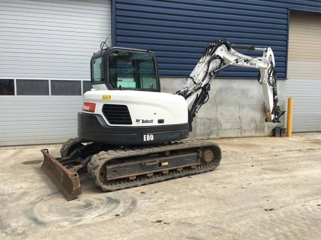 Bobcat E80 — zdjęcie 2