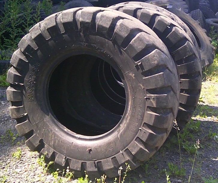 (G197) Opona 17.5-25 Michelin Type A — zdjęcie 2