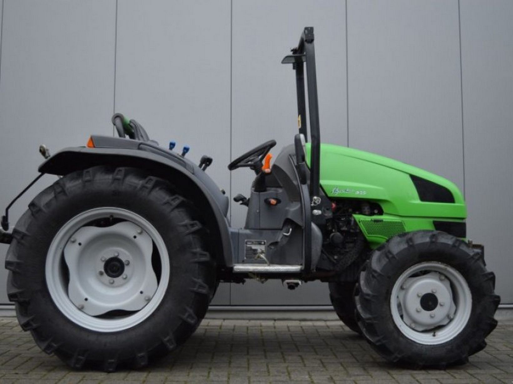 Ciągnik Deutz-Fahr Agrokid 2z30 — zdjęcie 3