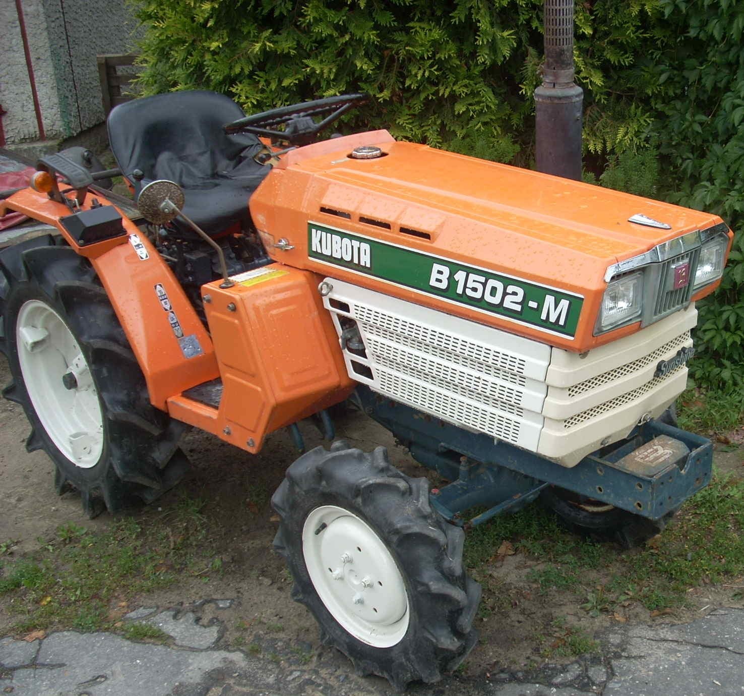 Kubota B1502-M - 1999 — zdjęcie 2