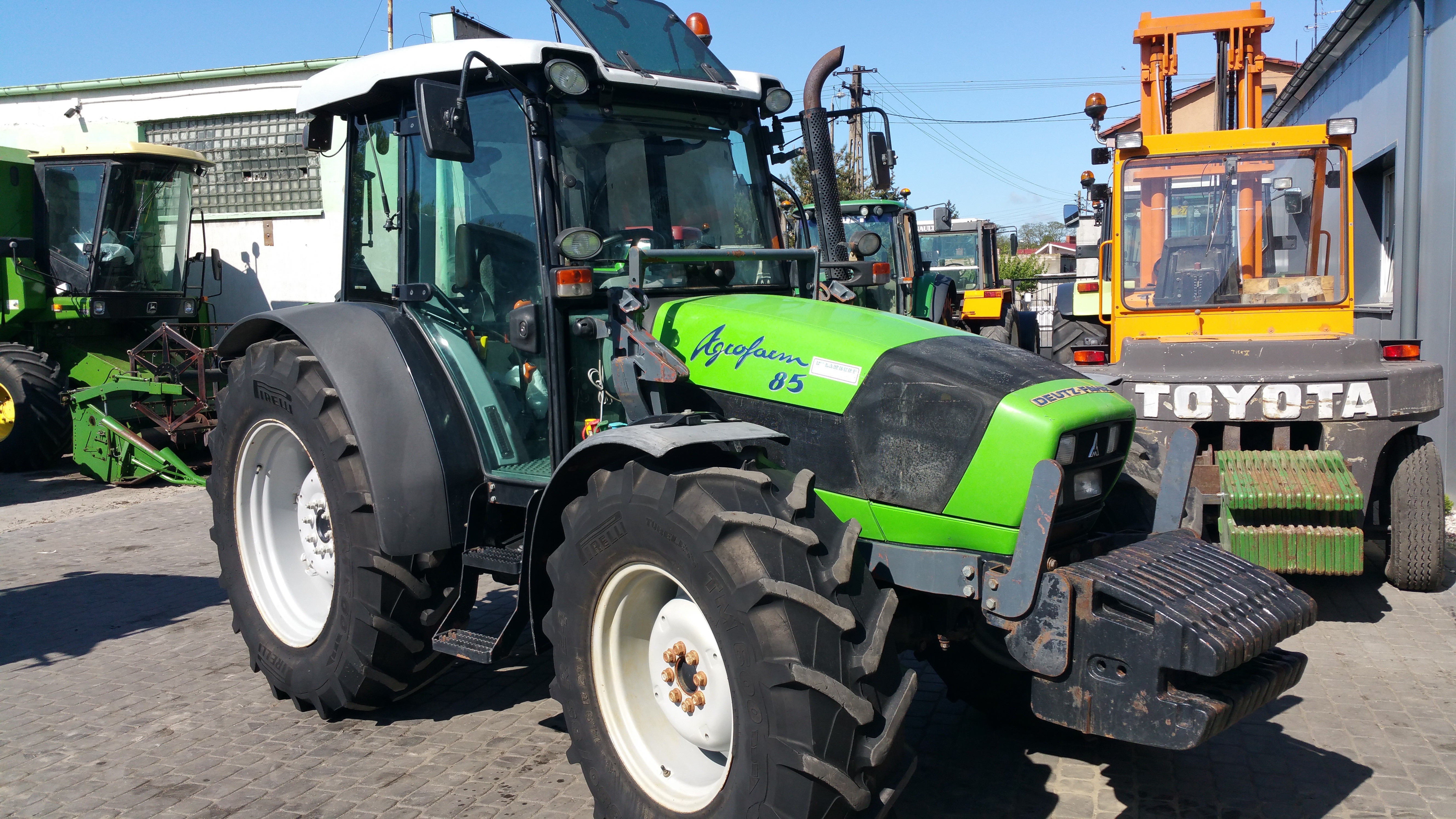 Deutz-Fahr AGROFARM 85 Ciągnik Traktor — zdjęcie 2