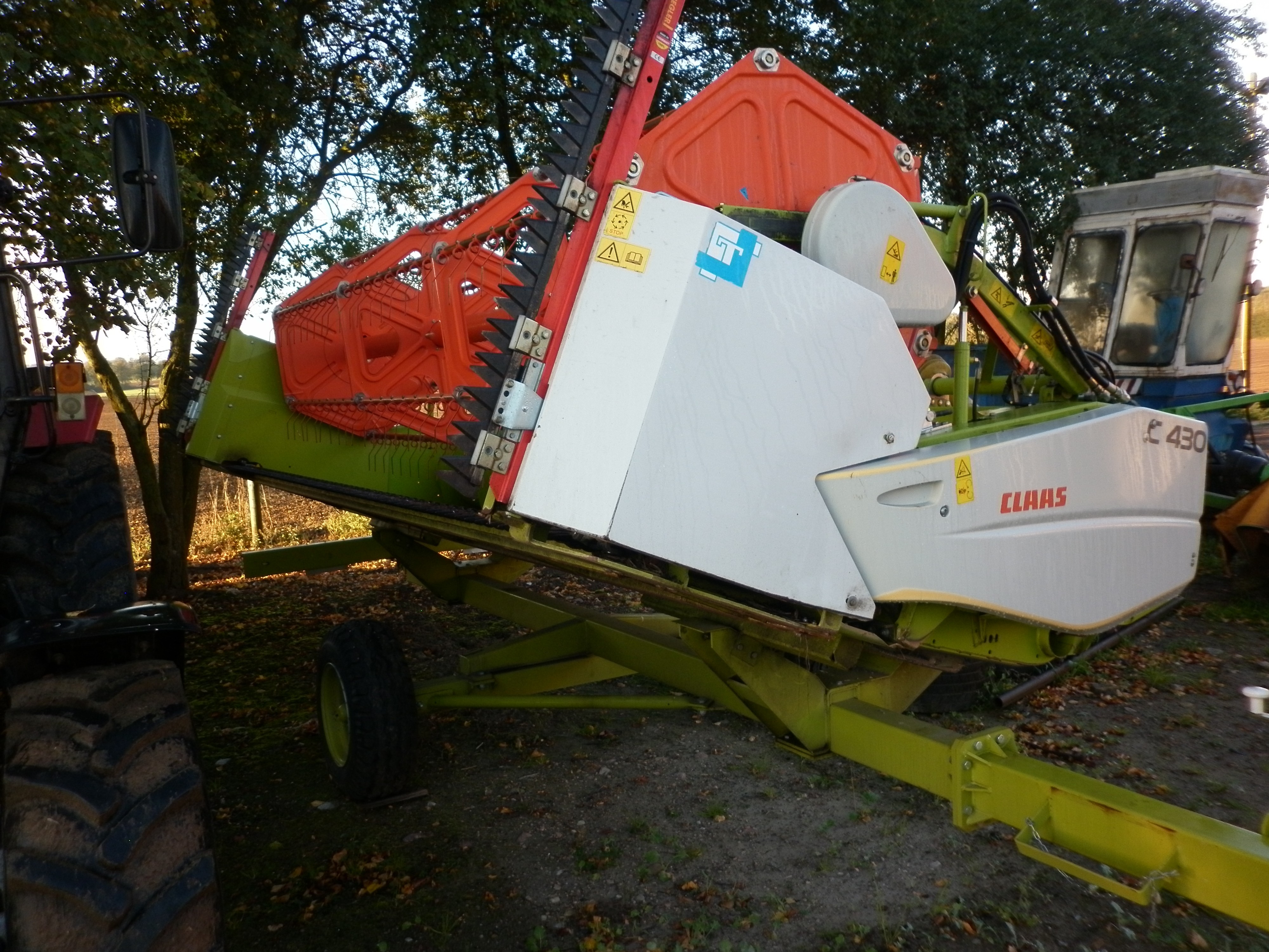 Sprzedam kombajn Claas Avero 240 — zdjęcie 6