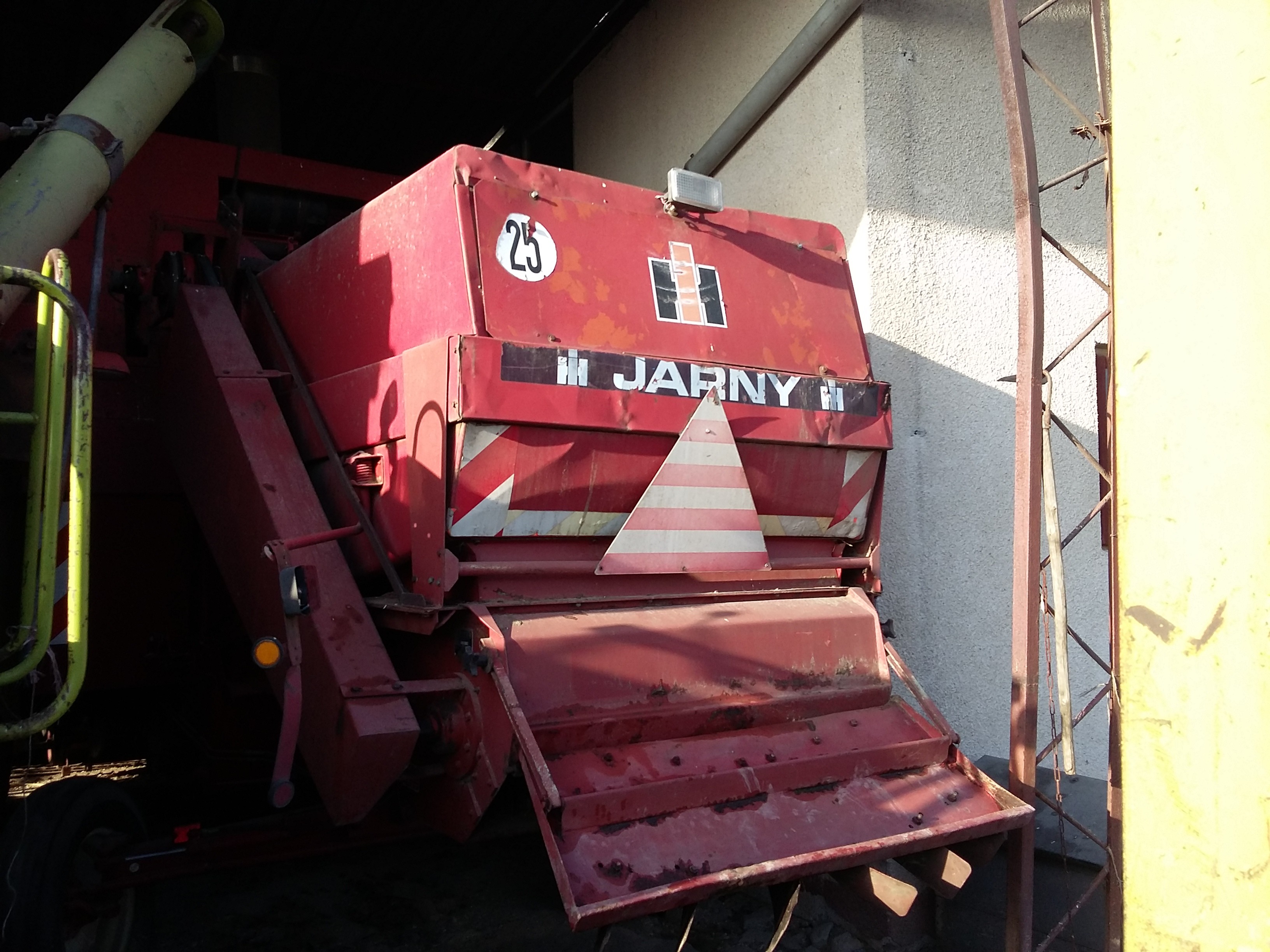 Kombajn CASE IHC 933 — zdjęcie 4