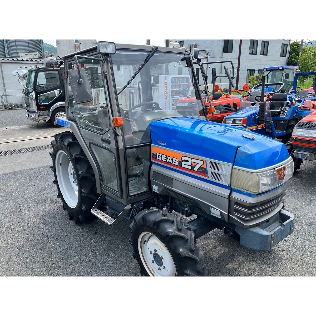 Traktor Iseki TG27F | 4x4 | 27 KM | Gotowy do pracy | Faktura VAT — zdjęcie 2