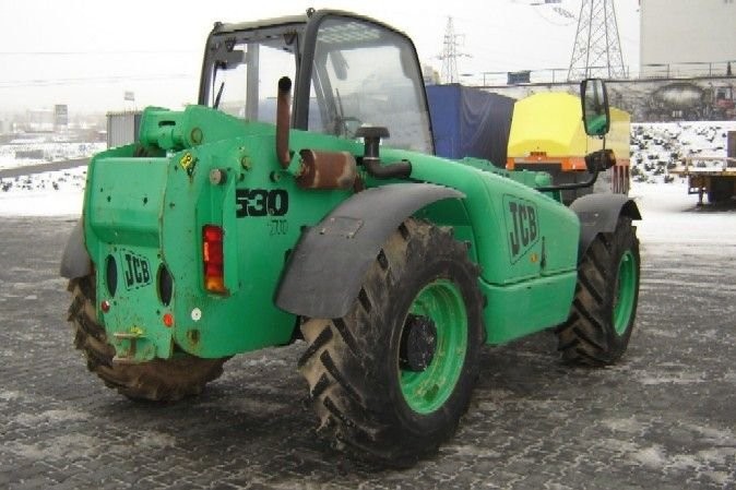 Ładowarka teleskop. JCB 530-70. 2000 rok. — zdjęcie 2