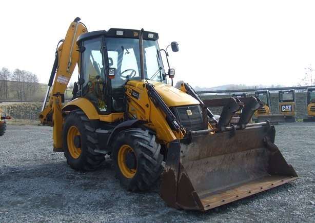JCB 3CX Contractor z roku 2008