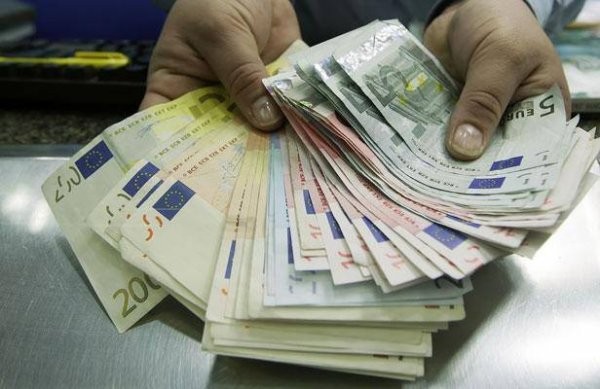 UZYSKAĆ KWOTĘ PIENIĘŻNĄ 5000 ZA 500,000