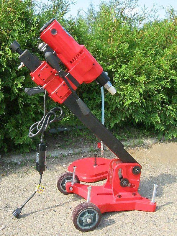 WIERTNICA DO BETONU (otwornica) moc silnika 2450 W max 255 mm, 2 biegi — zdjęcie 4