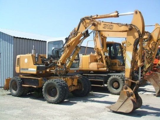 Koparka kołowa Liebherr 310
