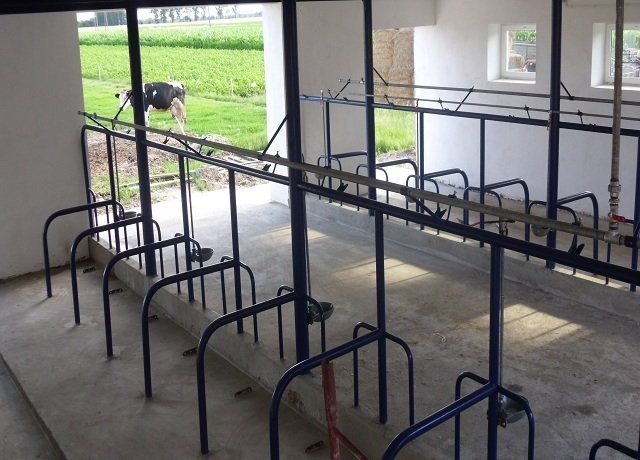 Budowa obór,przeróbki obór — zdjęcie 2