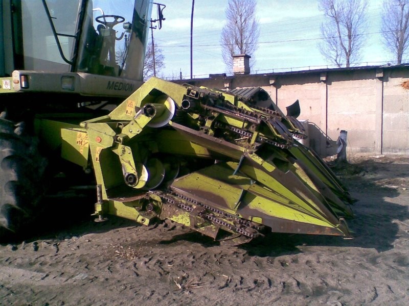 Przystawka do zbioru kukurydzy na ziarno CLAAS — zdjęcie 5