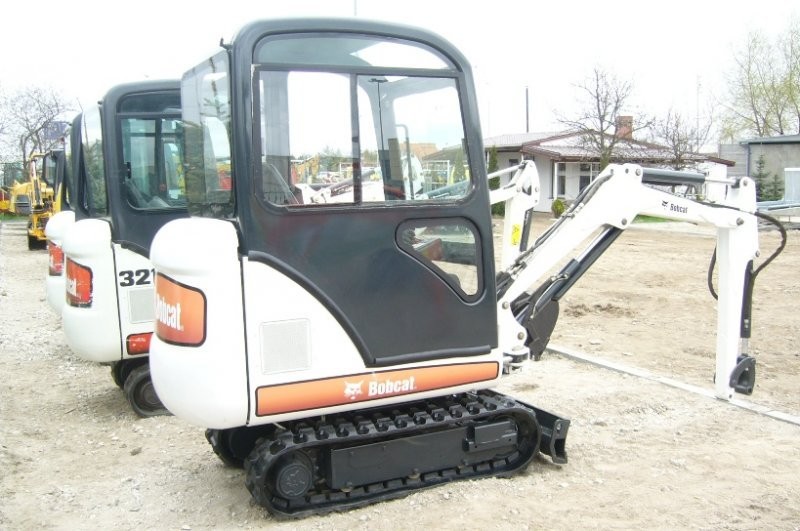 BOBCAT 321 /323 15KM MINI KOPARKA LEASING GWR POLS — zdjęcie 1