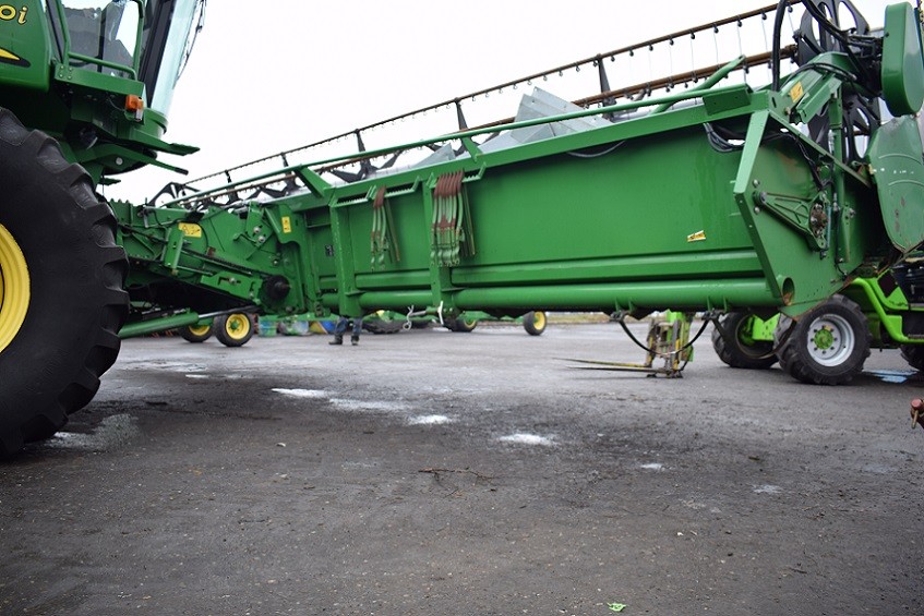 HEDER JOHN DEERE 630R - 9,15 M - 2009 ROK — zdjęcie 3