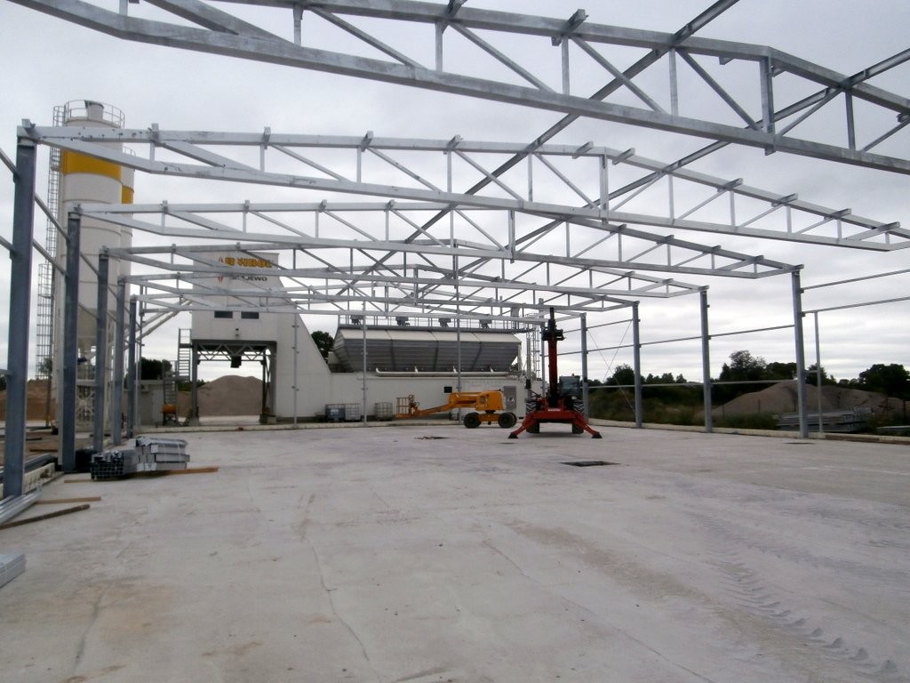 KONSTRUKCJE STALOWE, HALE NAMIOTOWE, PRODUKCJA — zdjęcie 2
