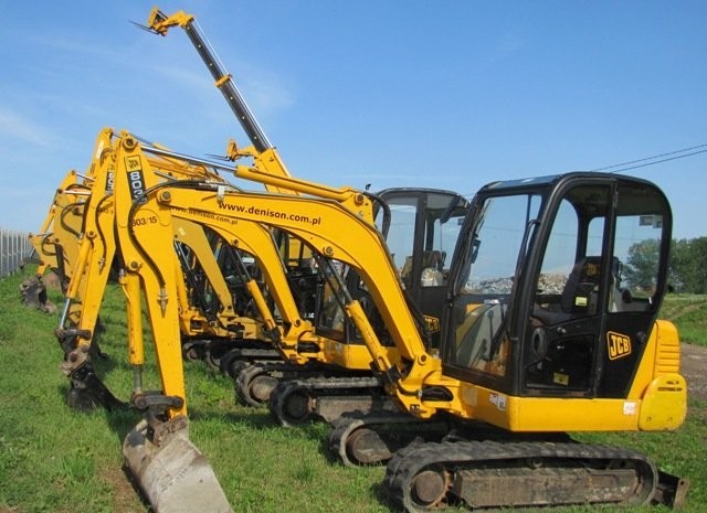 Minikoparka gąsienicowa JCB, CAT — zdjęcie 2