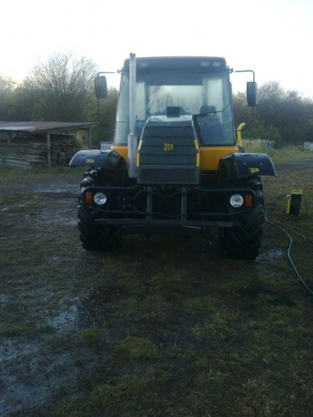 CIĄGNIK FASTRAC JCB 145 T — zdjęcie 3