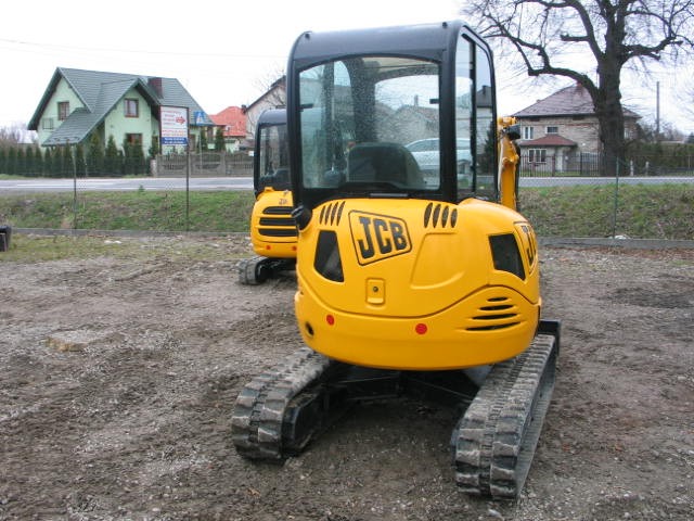 JCB 8025 ZTS - 2008 rok — zdjęcie 3