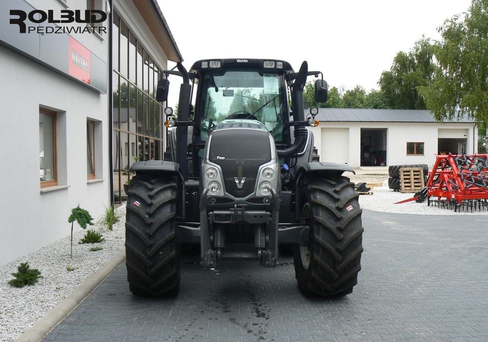 Ciągnik rolniczy Valtra T133 HiTech - maszyna demonstracyjna 2015 — zdjęcie 4