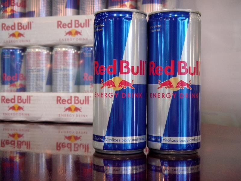 Kupię Red Bull 0,25 L w puszce ilości samochodowe