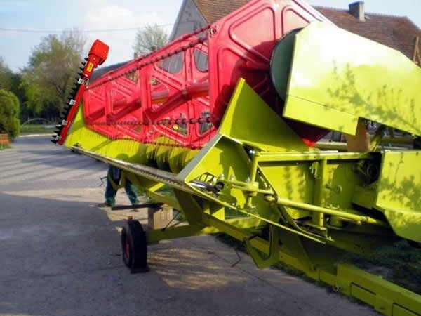 STÓŁ DO ZBIORU RZEPAKU CLAAS BIZON BS NEW HOLLAND — zdjęcie 3