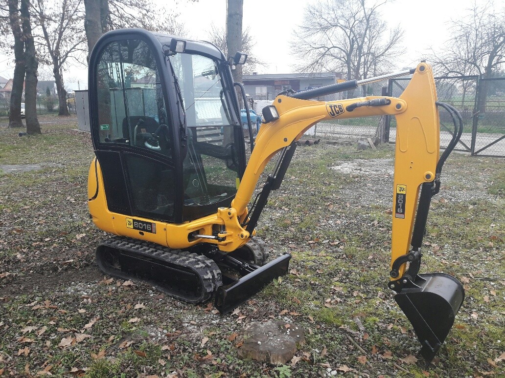 Mini koparka JCB 8016 2012 sprzedam — zdjęcie 3