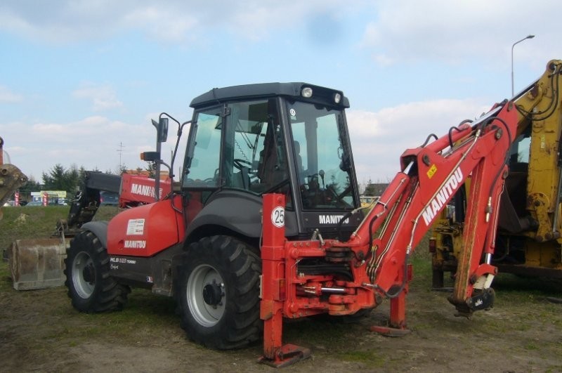 KOPARKO - ŁADOWARKA TELESKOPOWA MANITOU MLB 625 — zdjęcie 1