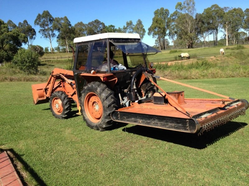 kubota tractor M4030 — zdjęcie 2