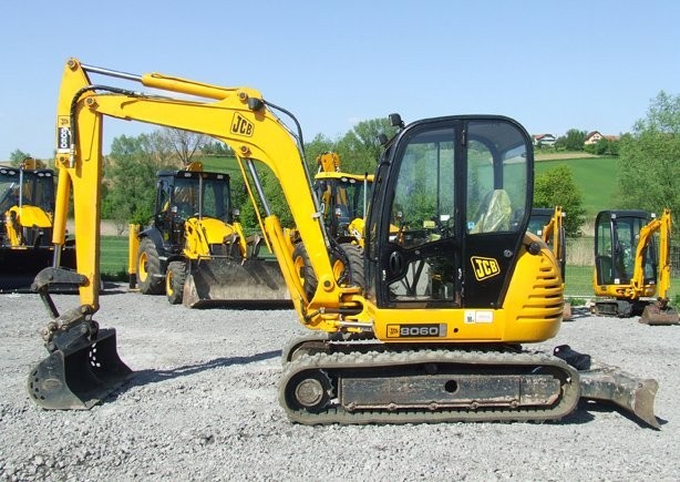 Midi koparki: JCB 8060 z roku 2007 — zdjęcie 4