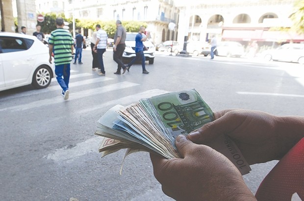 Szybka cena 2000 do 500 000 €
