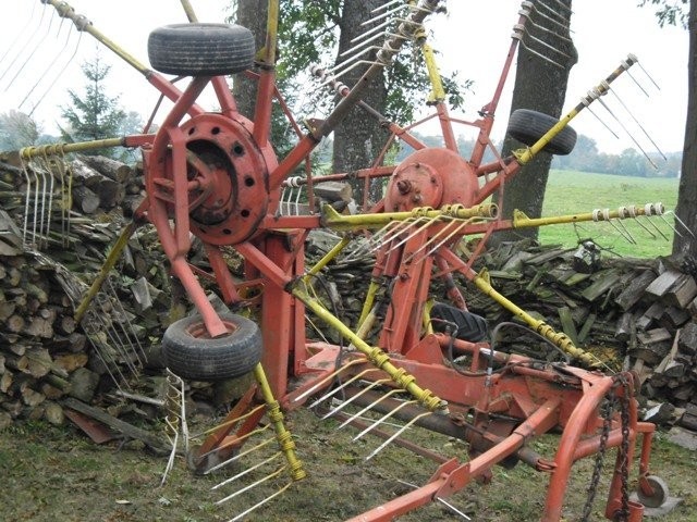 Zgrabiarka dwukaruzelowa Pottinger — zdjęcie 4
