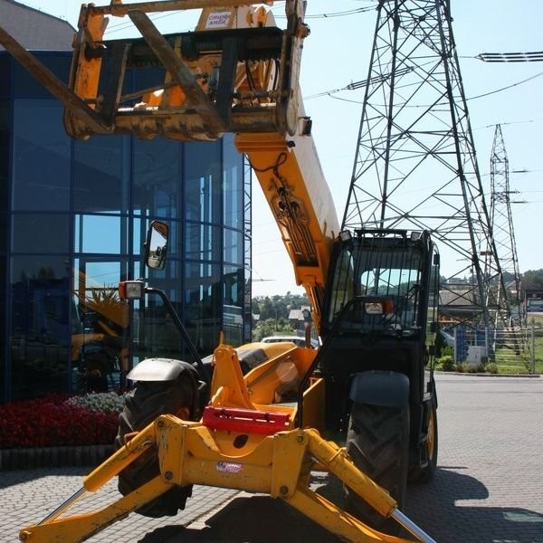 Ładowarka teleskopowa JCB 540-170 udźwig ,4T podnosz. 17m — zdjęcie 3