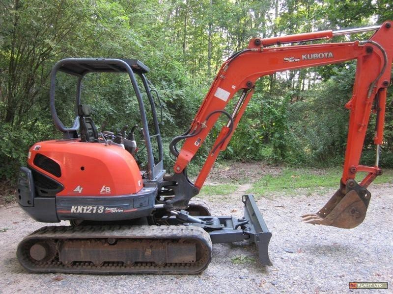 2004 KUBOTA KX121-3SS  minikoparka — zdjęcie 1