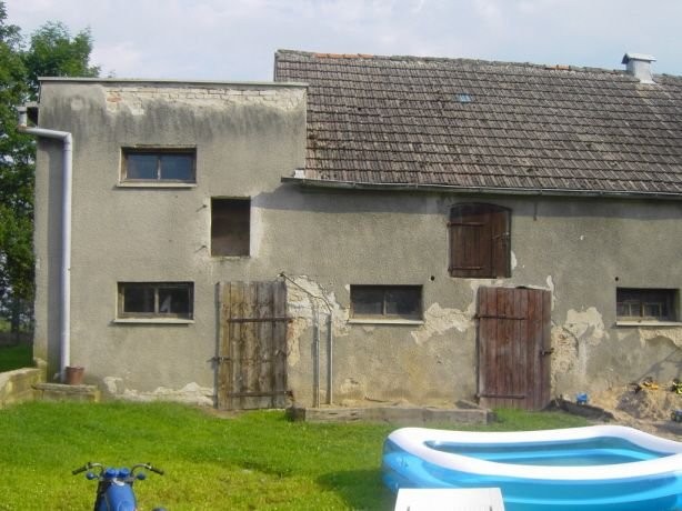 DOM I GOSPODARSTWO ROLNE O łąCZNEJ POW.16.68 — zdjęcie 2