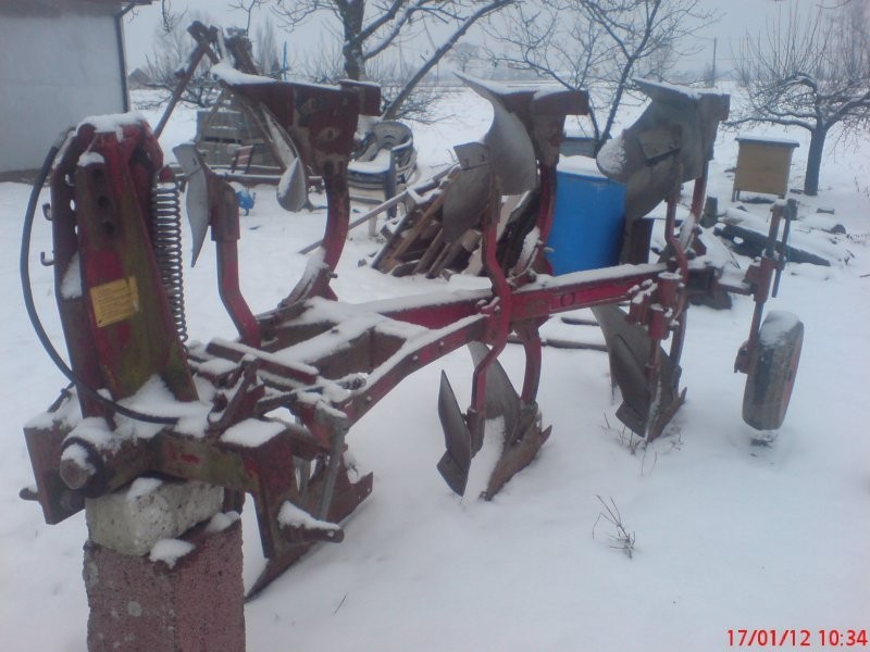 Sprzedam pług 3 skibowy obrotowy — zdjęcie 2