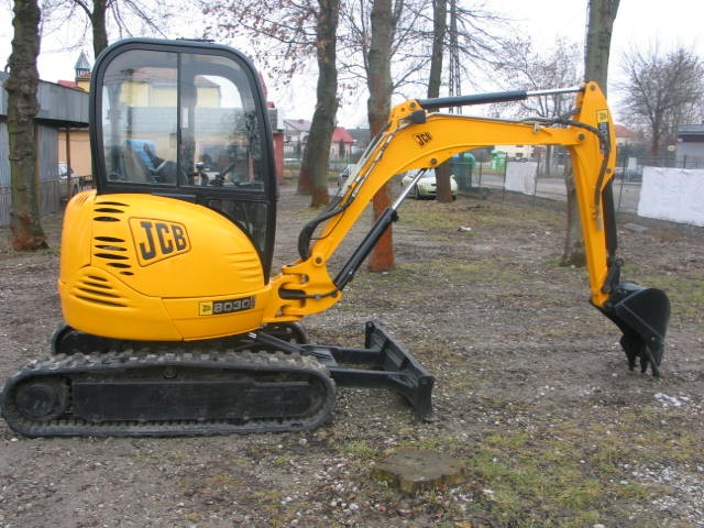 JCB 8030 ZTS 2007 — zdjęcie 4