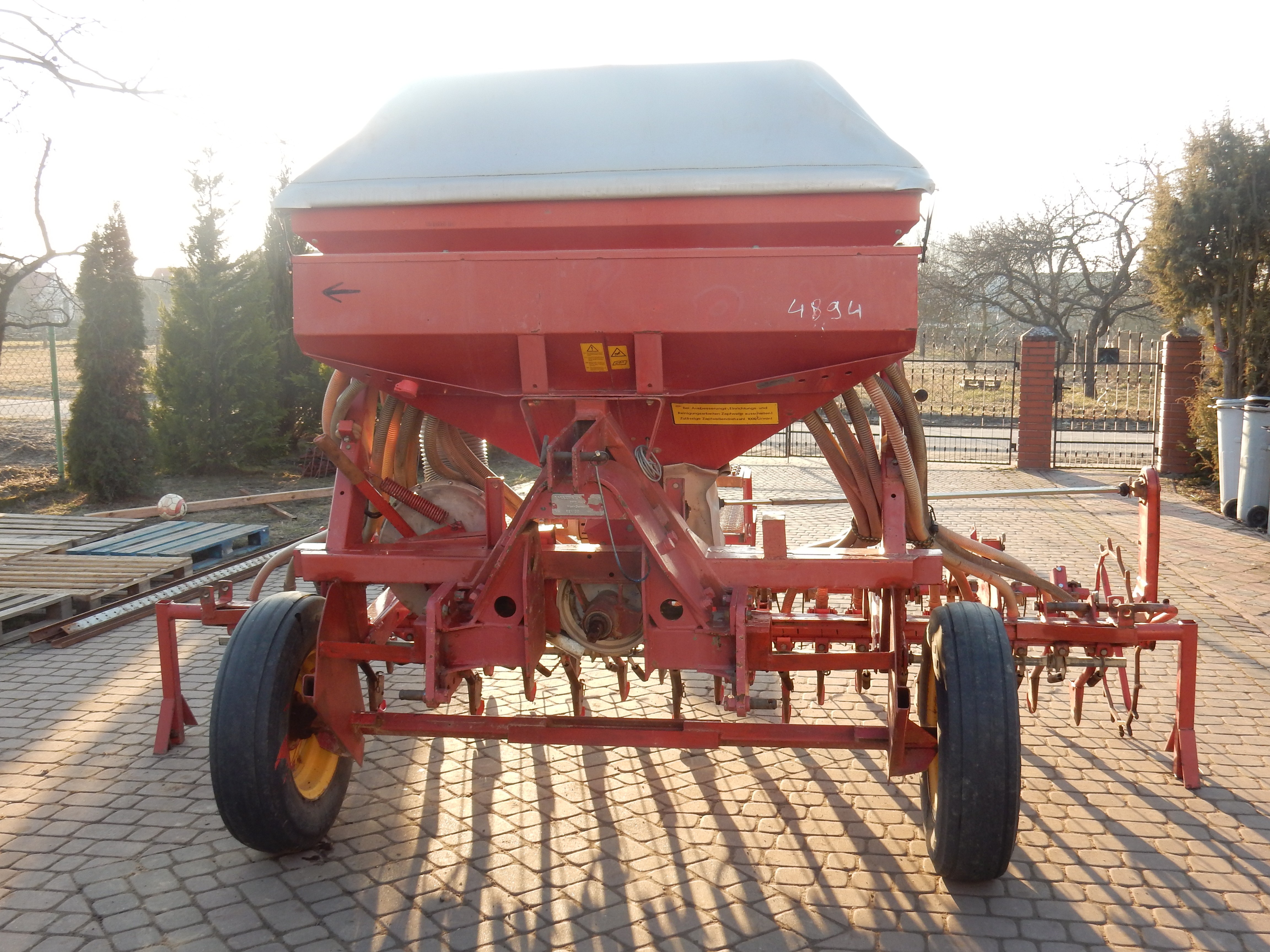 Siewnik pneumatyczny Kuhn/Accord 3m — zdjęcie 2