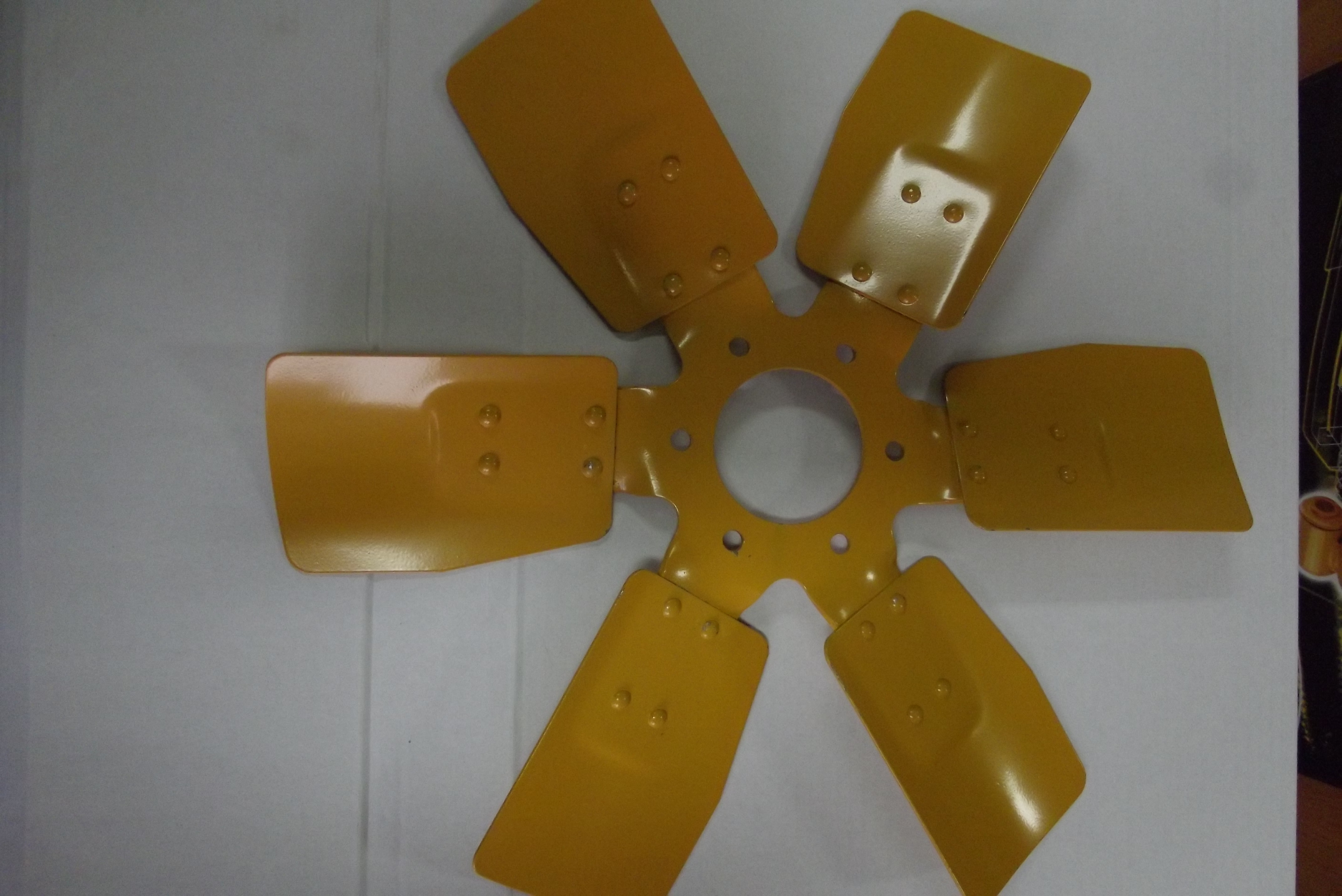 Wentylator MTZ ( 6 łopatek ) Metalowy — zdjęcie 2