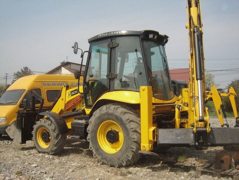 SUPER OKAZJA-------JCB 3CX CONTRACTOR rok 2003.- — zdjęcie 3