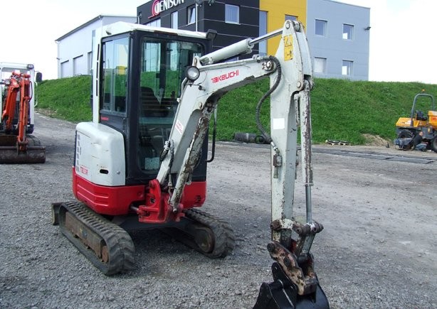 Takeuchi TB23R — zdjęcie 3